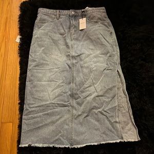 Forever 21 Denim Maxi Skirt NWT